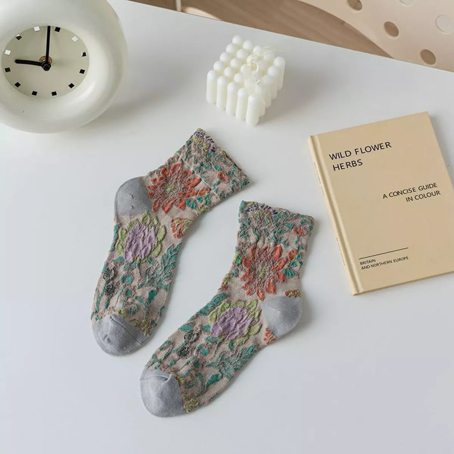 Floral Jacquard Crew Socks Khakis / One Size Apparel and Accessories