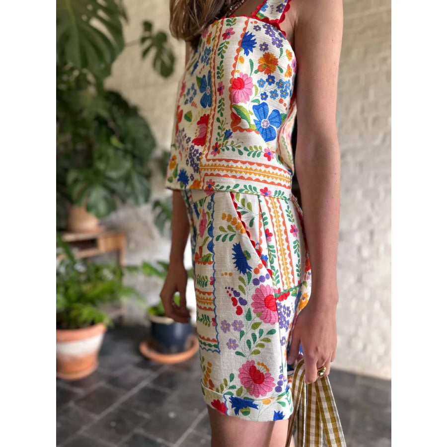 Floral Print Cami and Decorative Pocket Shorts Set Apparel and Accessories
