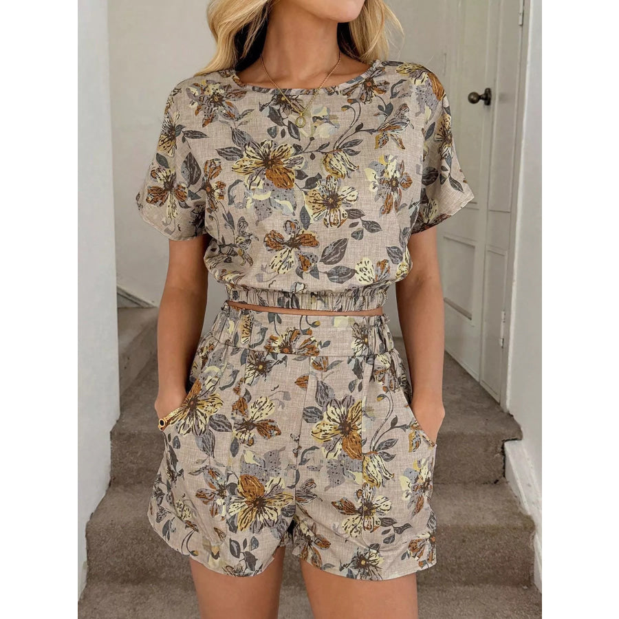 Floral Print Crop Top and Shorts Set Apparel and Accessories