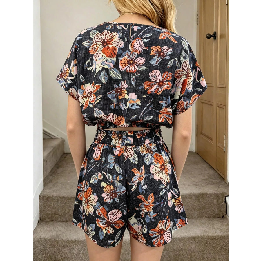 Floral Print Crop Top and Shorts Set Apparel and Accessories