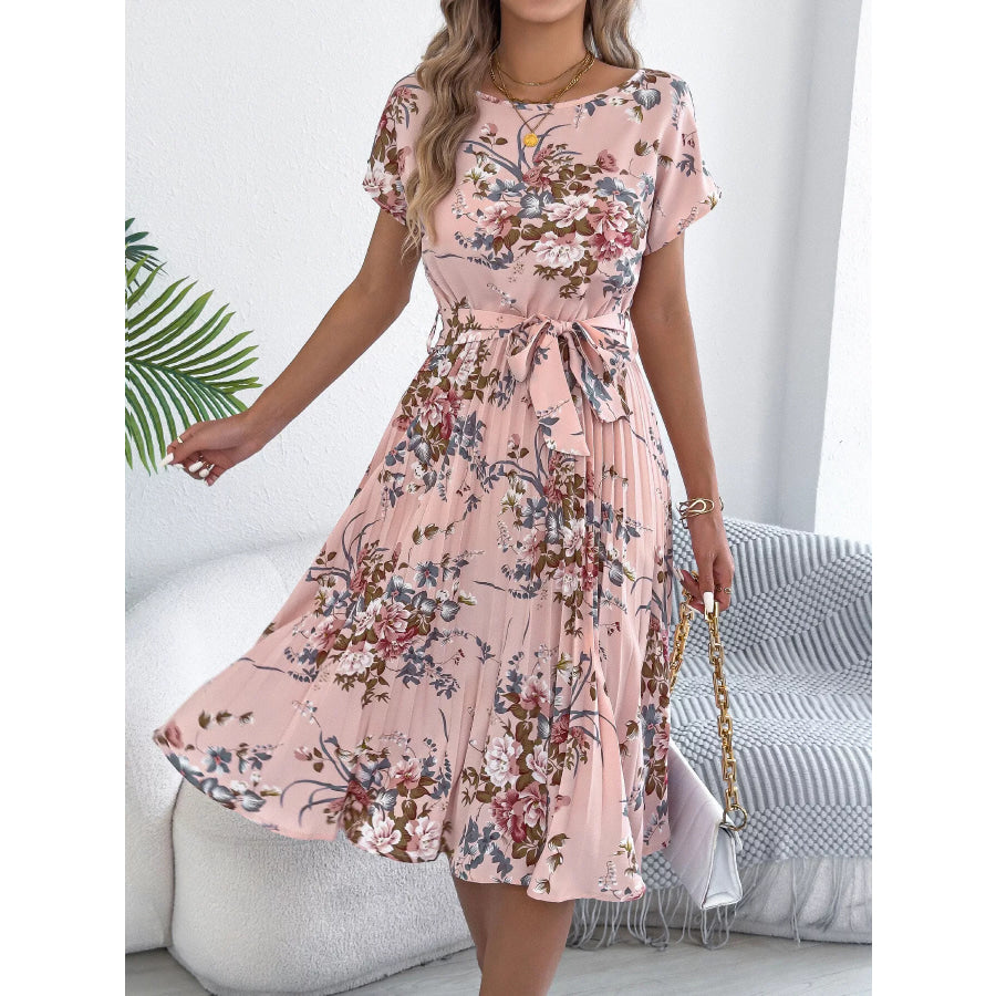 Floral Print Pleated A-Line Midi Dress Apparel and Accessories