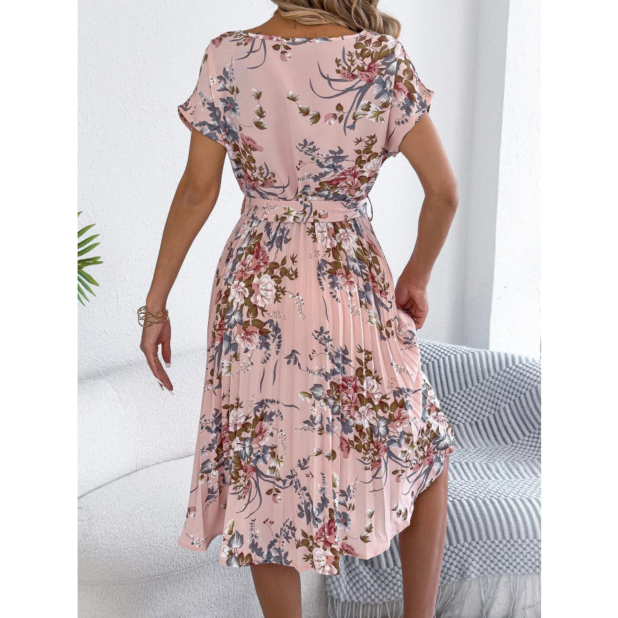 Floral Print Pleated A-Line Midi Dress Apparel and Accessories
