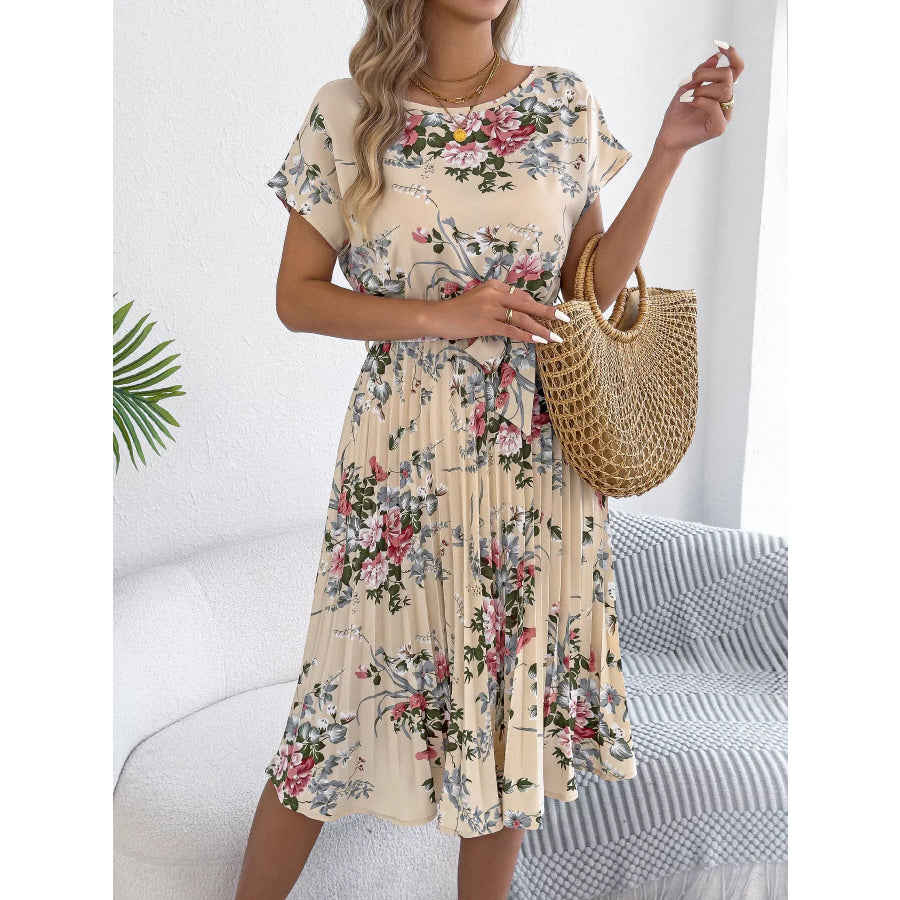 Floral Print Pleated A-Line Midi Dress Apparel and Accessories