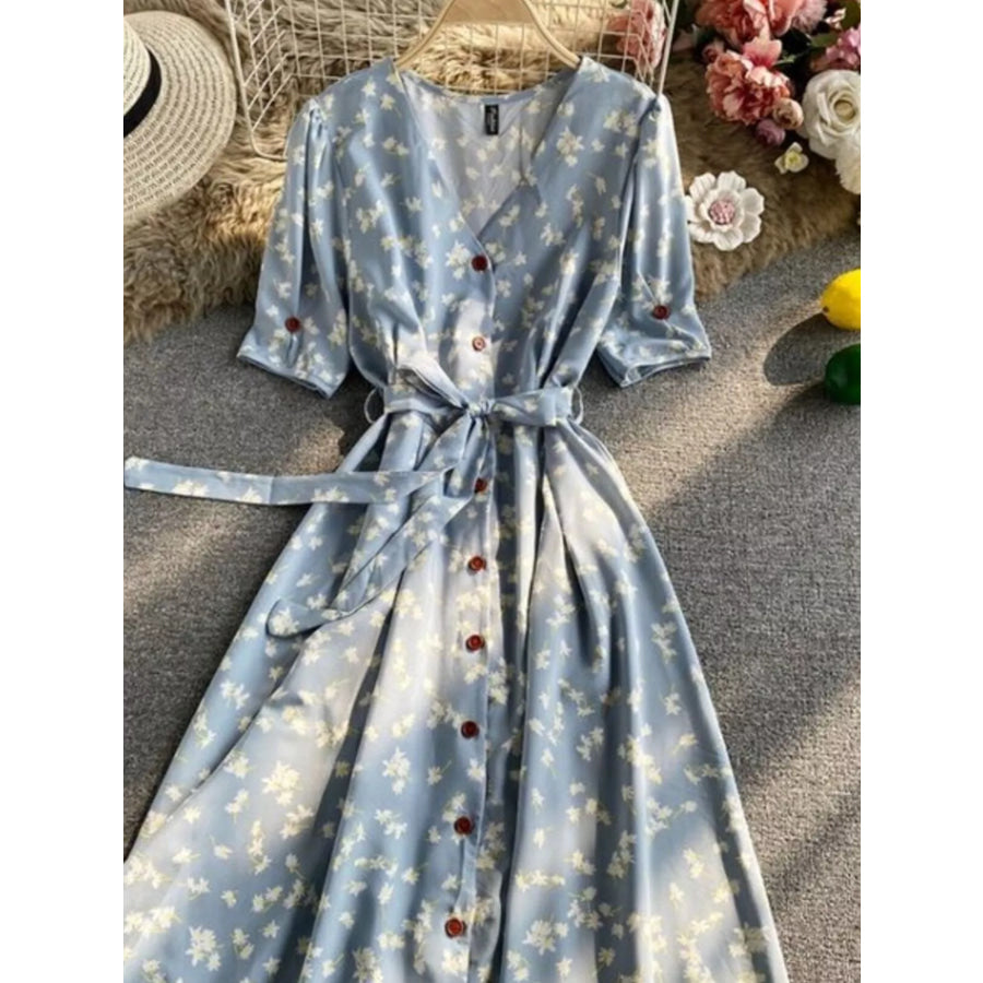 Floral Print V-Neck Midi Dress Apparel and Accessories