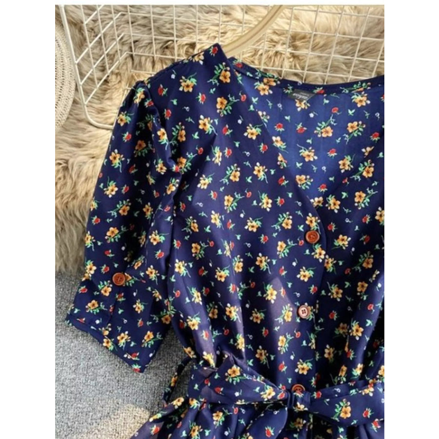 Floral Print V-Neck Midi Dress Apparel and Accessories