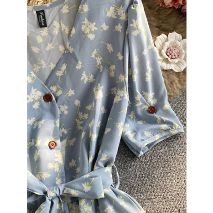 Floral Print V-Neck Midi Dress Apparel and Accessories