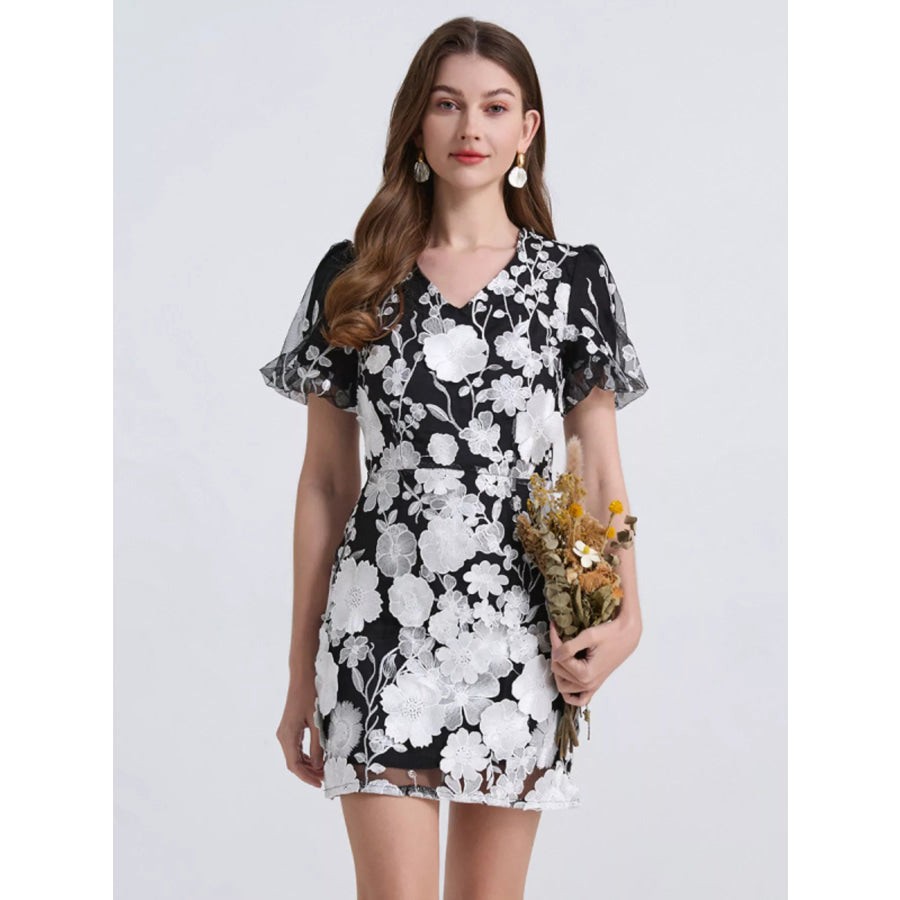 Floral Puff Sleeve Mini Dress Black And White Flower / S Apparel and Accessories