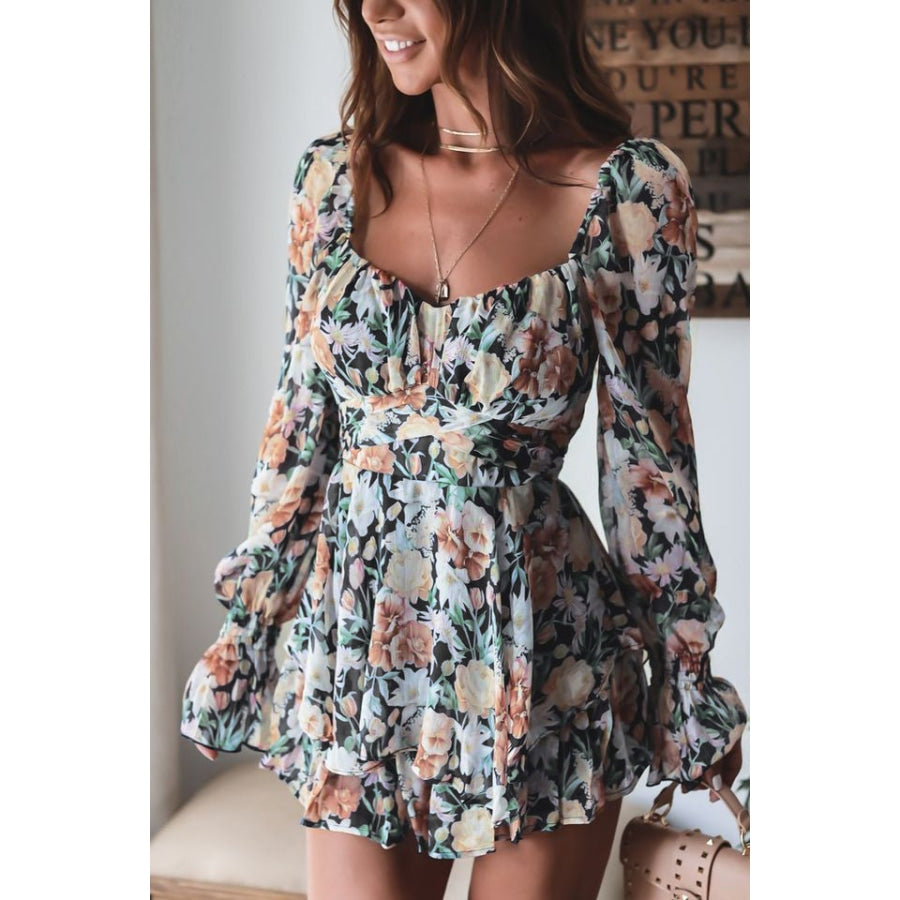 Floral Sweetheart Neck Flounce Sleeve Romper Black / S