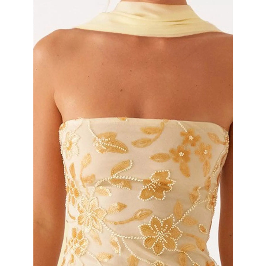 Floral Textured Strapless Mini Dress Apparel and Accessories