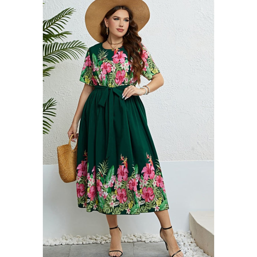 Floral Tie-Waist Round Neck Dress