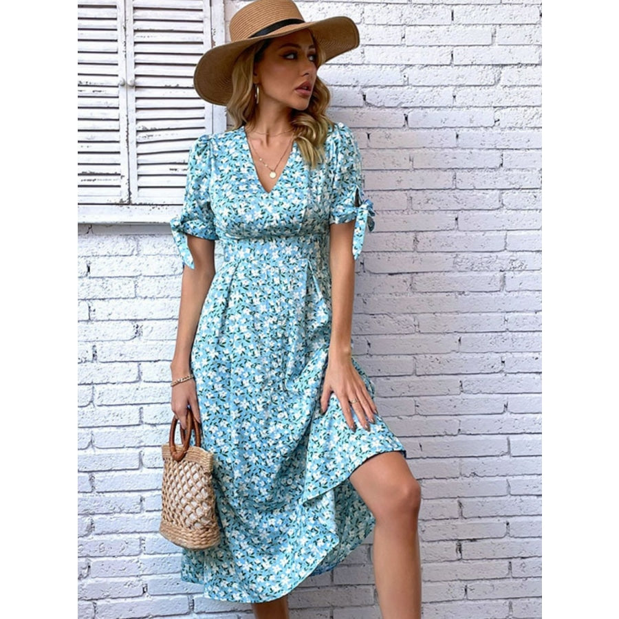 Floral Tied Puff Sleeve V-Neck Dress Mint Blue / S