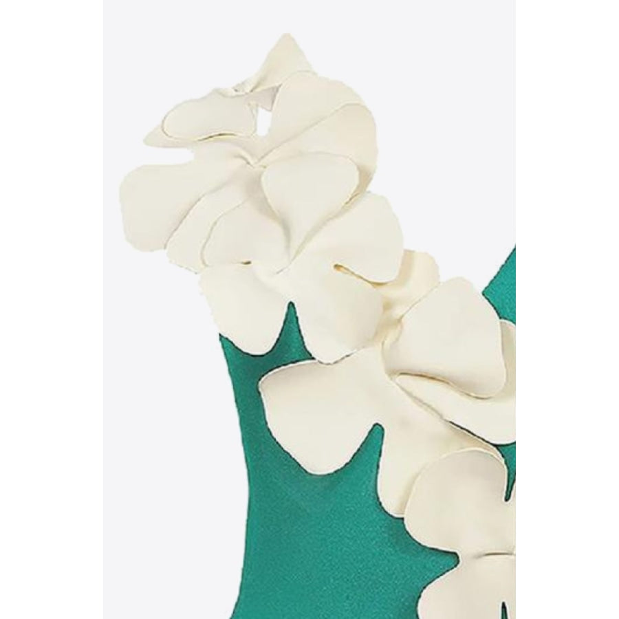 Flower Contrast One-Piece Swimsuit