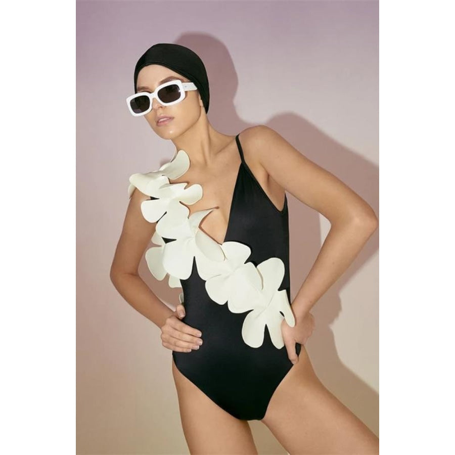 Flower Contrast One-Piece Swimsuit