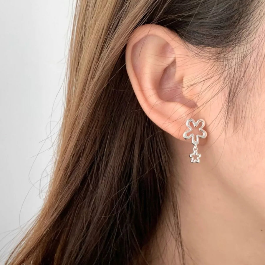 Flower Drop Earrings Silver / ONESIZE Apparel and Accessories