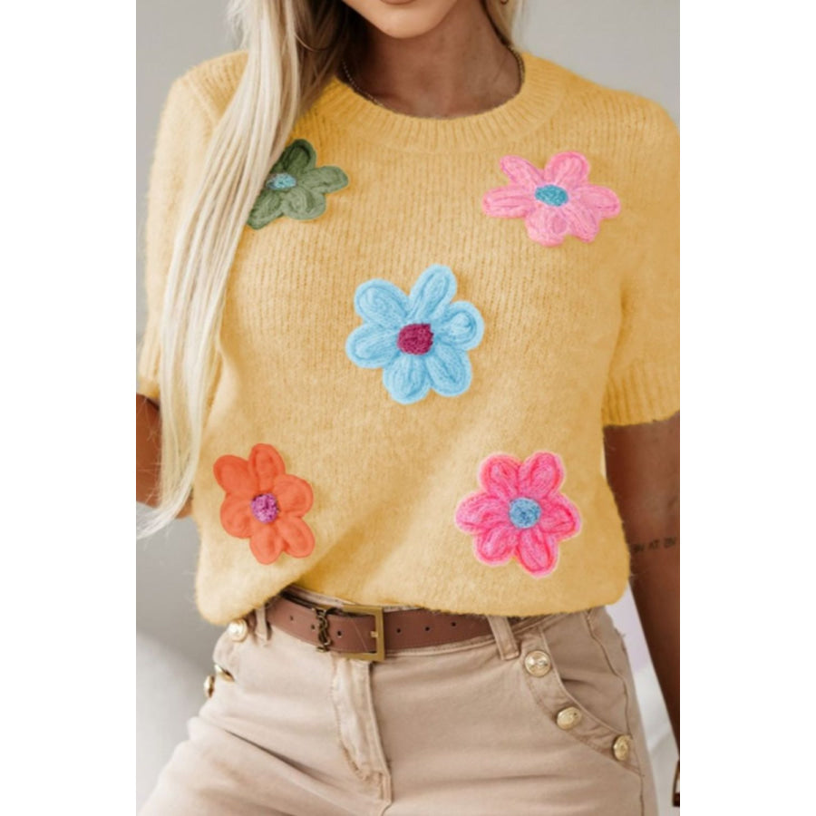 Flower Round Neck Short Sleeve Sweater Apparel and Accessories