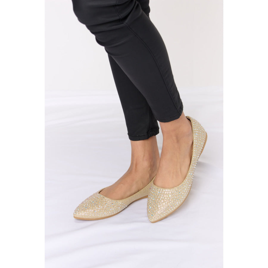 Forever Link Rhinestone Point Toe Flat Slip-Ons footwear