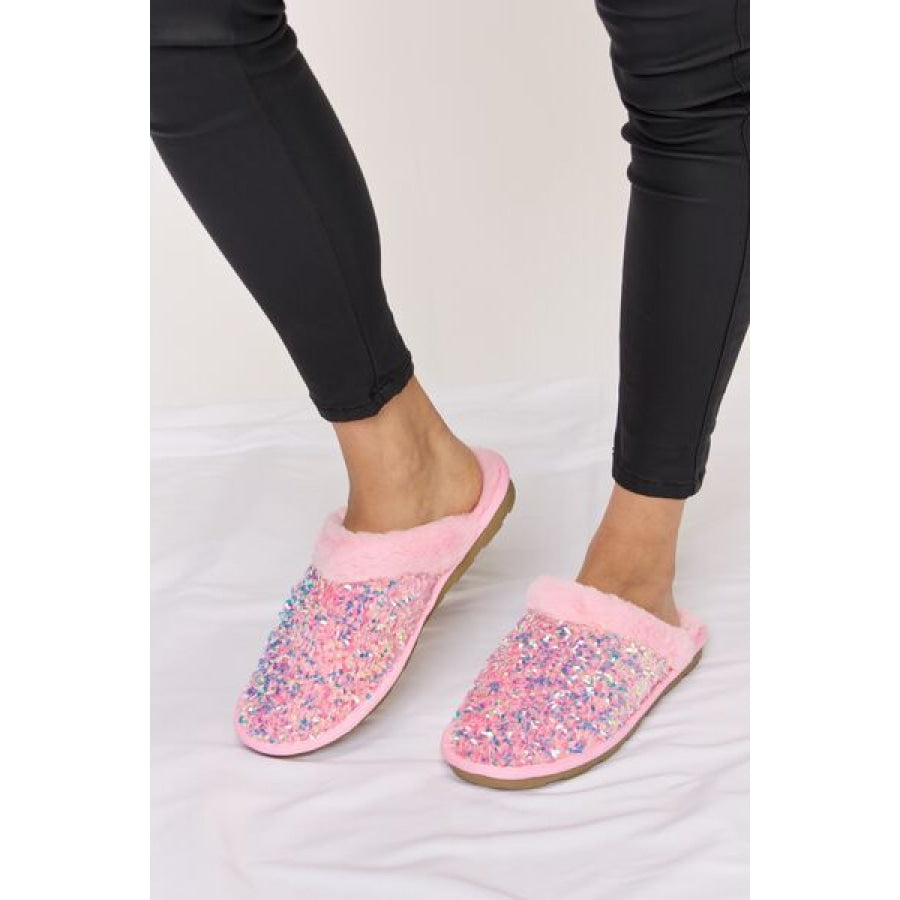 Forever Link Sequin Plush Round Toe Slippers Apparel and Accessories