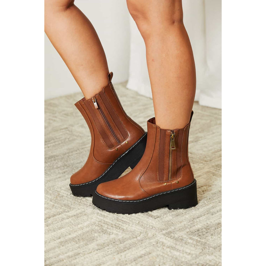 Forever Link Side Zip Platform Boots Brown / 6 footwear