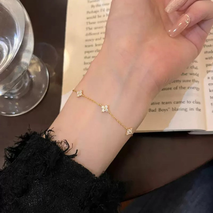 Four-Leaf Clover Charm Bracelet Apparel and Accessories