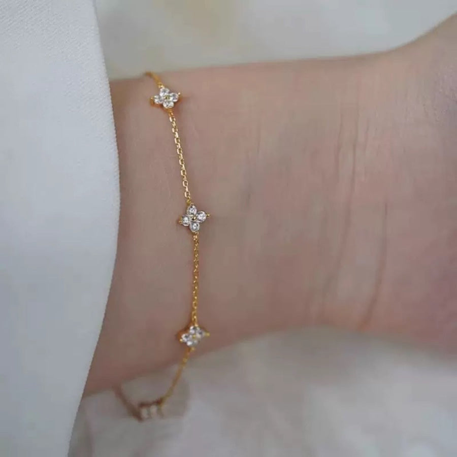 Four-Leaf Clover Charm Bracelet Apparel and Accessories