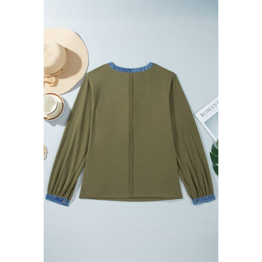 Four Leaf Clover Ribbed Knit Denim Accents V Neck Long Sleeve Oversized Fit Plus Size Blouse Size/Plus Tops/Plus Tops