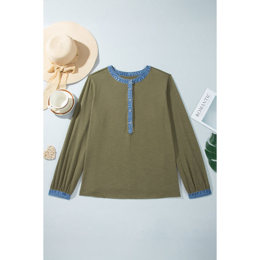 Four Leaf Clover Ribbed Knit Denim Accents V Neck Long Sleeve Oversized Fit Plus Size Blouse Size/Plus Tops/Plus Tops