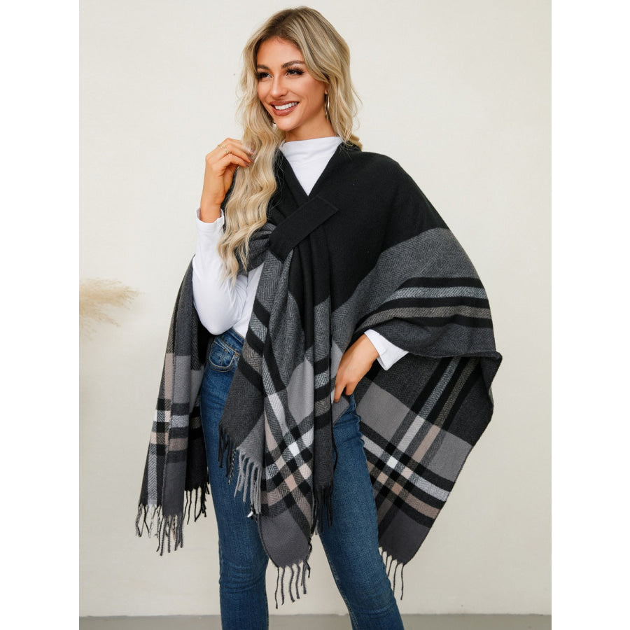 Fringe Contrast Plaid Poncho Black / One Size Apparel and Accessories