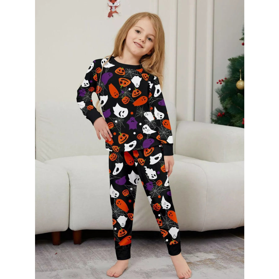 Full Size Halloween Themed Family Matching Pajama Set with Ghost and Pumpkin Print Plus Apparel Accessories