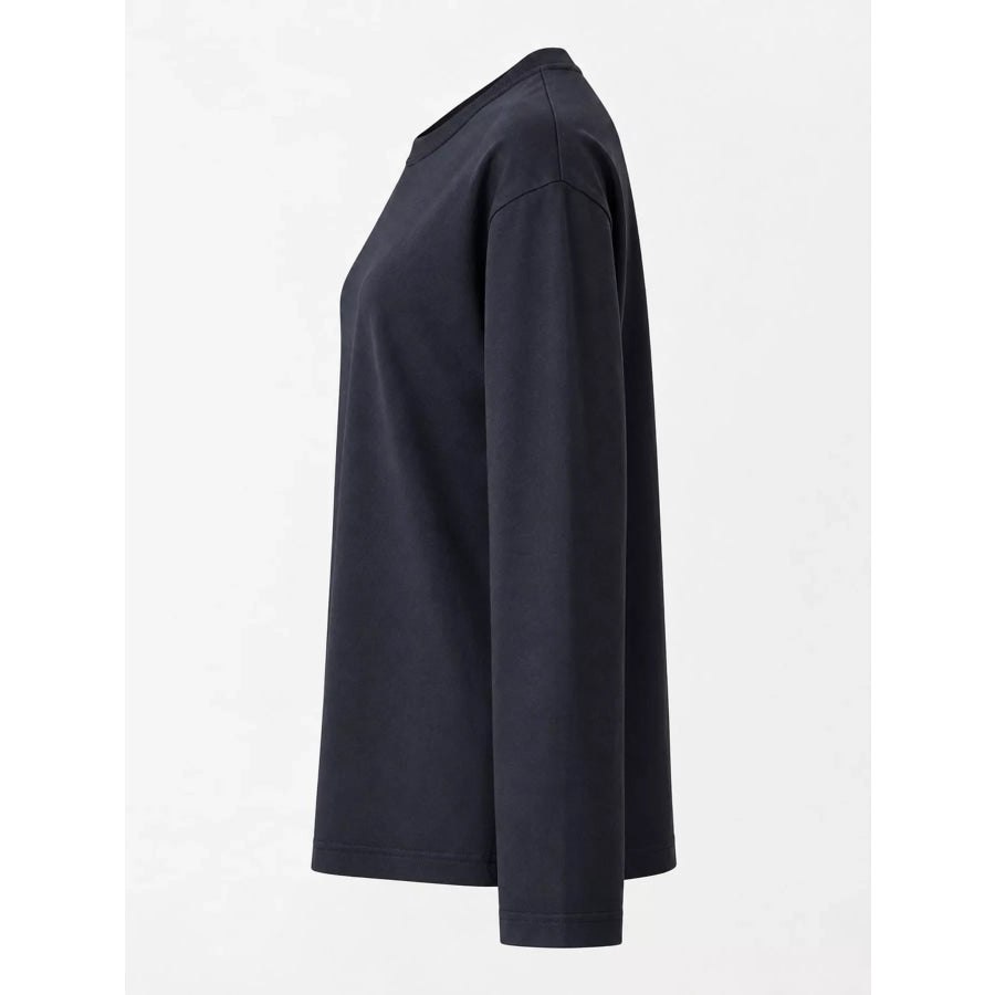 Full Size Minimalist Solid Long-Sleeve Crew Neck T-Shirt Plus Apparel and Accessories