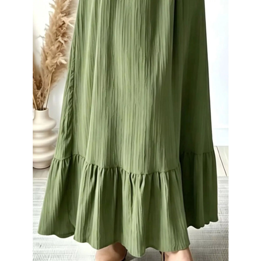 Full Size Textured Puff-Sleeve Maxi Dress Plus