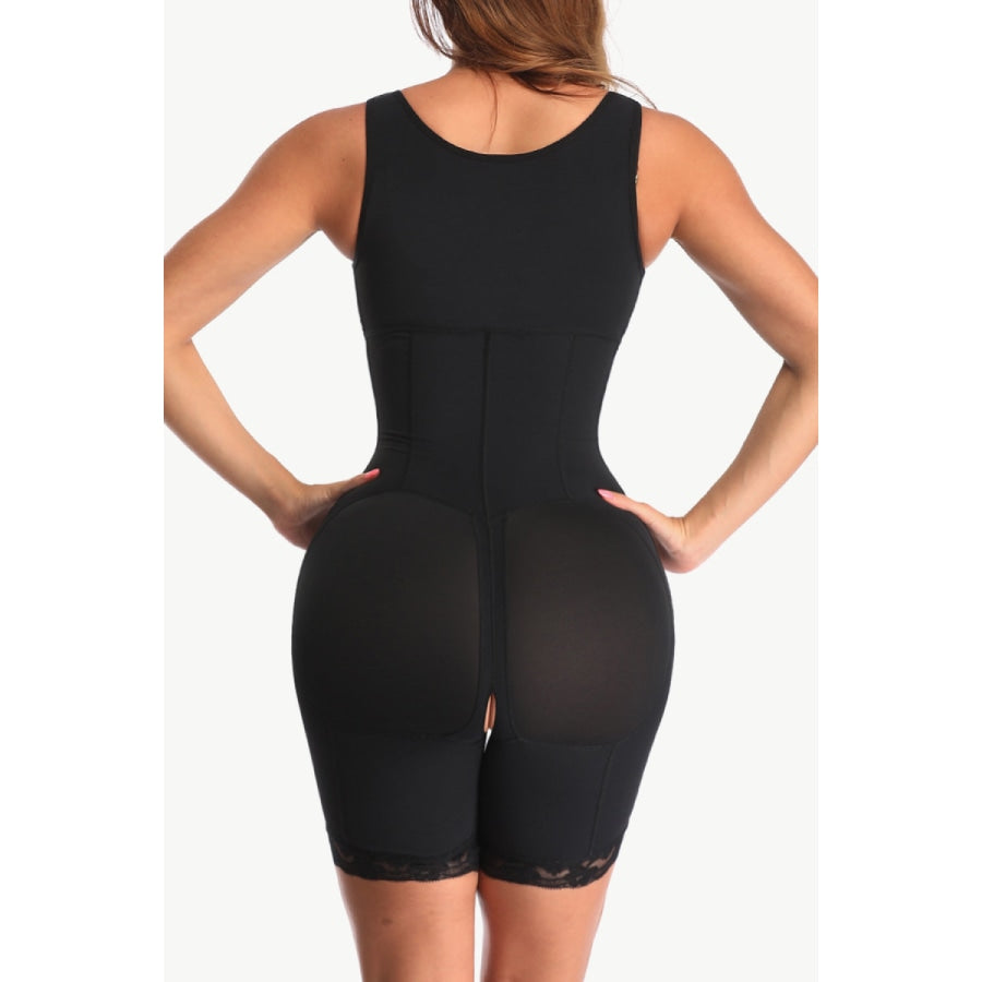 Full Size Zip-Up Lace Detail Shapewear Black / S