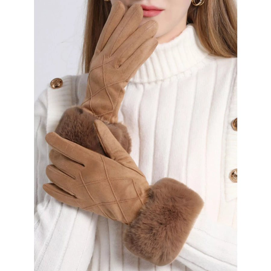 Fur Cuff Suede Gloves Mocha / One Size Apparel and Accessories