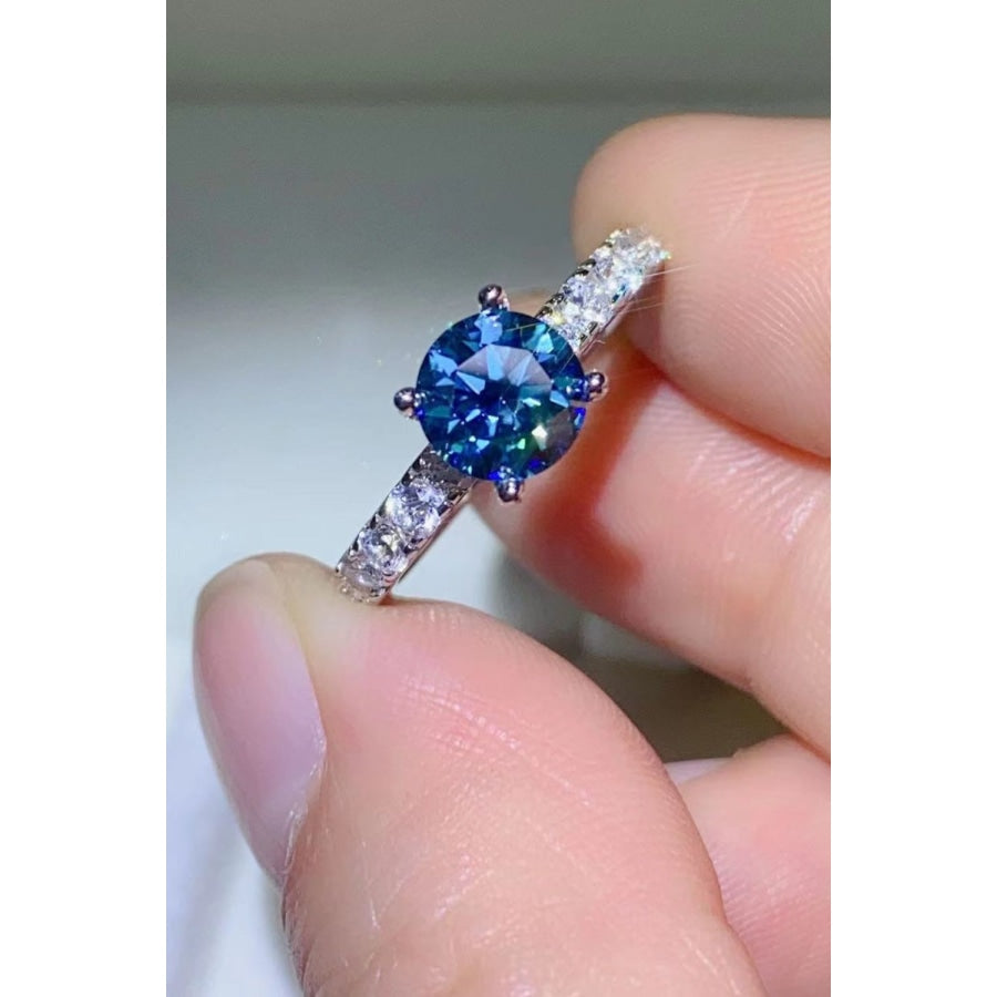 Future Style 1 Carat Moissanite Side Stone Ring