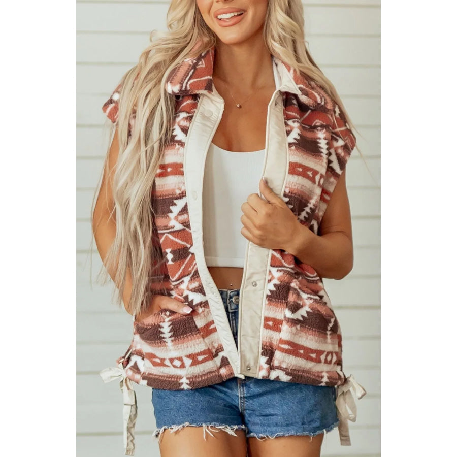 Geometric Print Fleece Metal Button Placket Shift Silhouette Vest Apparel and Accessories