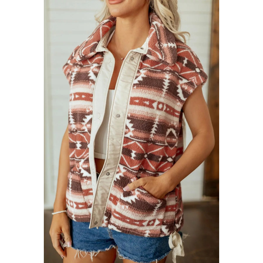 Geometric Print Fleece Metal Button Placket Shift Silhouette Vest Apparel and Accessories