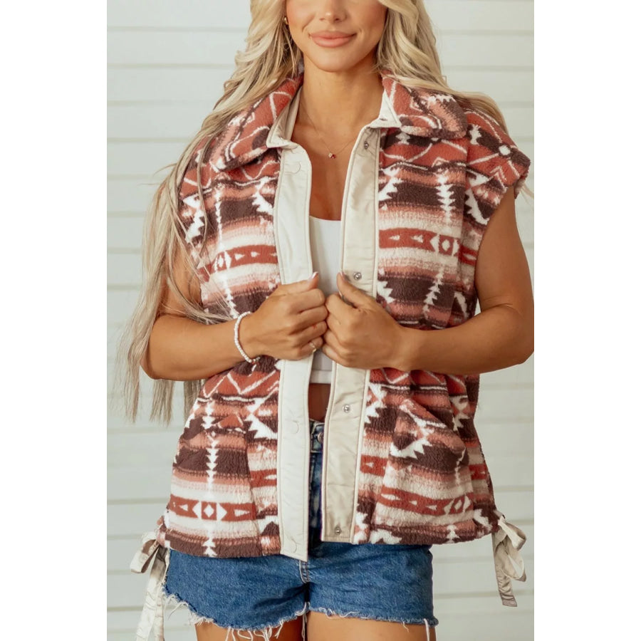 Geometric Print Fleece Metal Button Placket Shift Silhouette Vest Apparel and Accessories