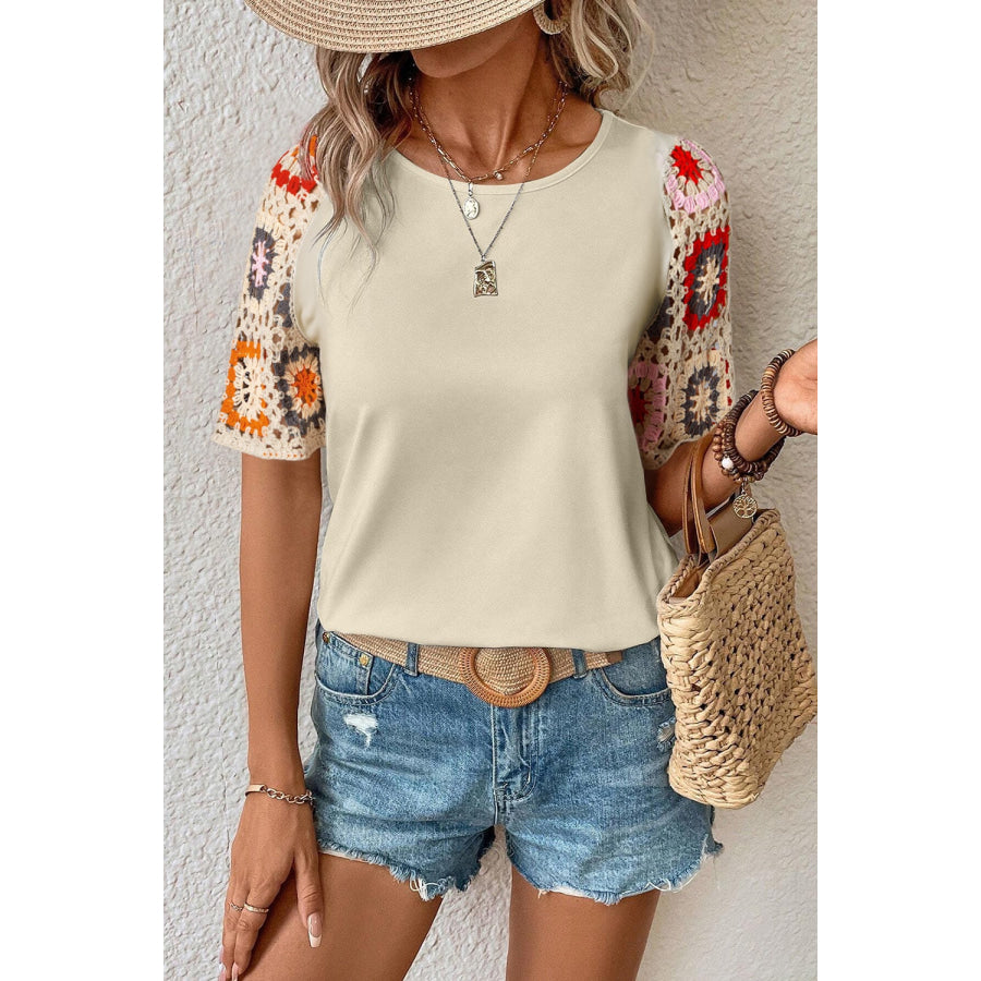 Geometric Round Neck Short Sleeve Blouse Ivory / S Apparel and Accessories