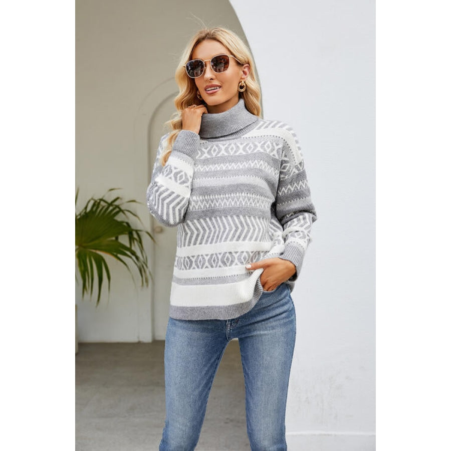 Geometric Turtleneck Long Sleeve Sweater Light Gray / S Clothing