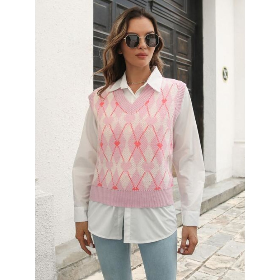 Geometric V-Neck Sweater Vest Blush Pink / S Shirts &amp; Tops