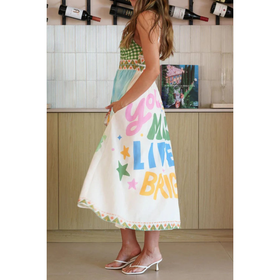 Gingham Bodice Scenic Print Midi Dress Apparel and Accessories