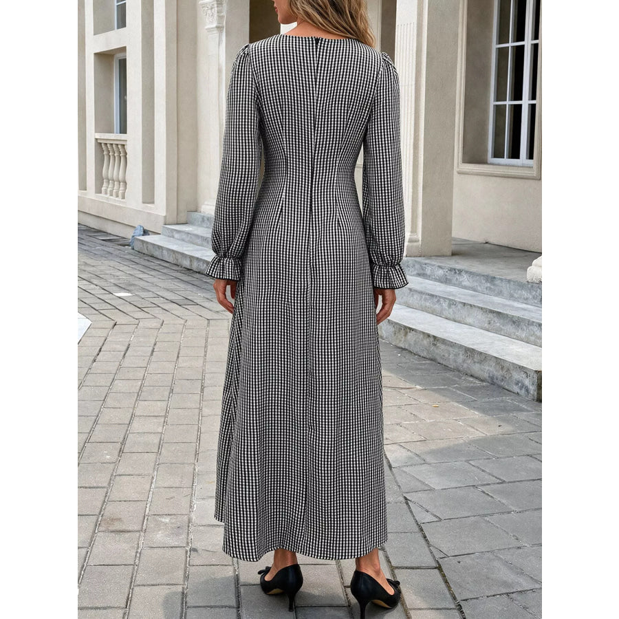 Gingham Lace-Trim V-Neck Long Sleeve A-Line Maxi Dress Apparel and Accessories