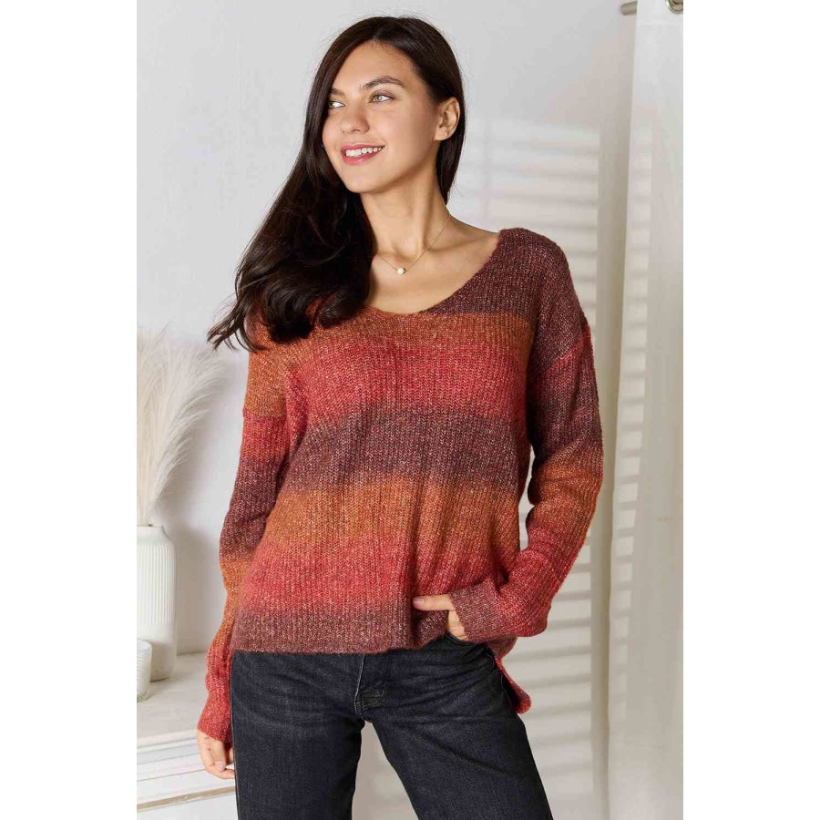 Gradient V-Neck Sweater Brick Red / S Clothing