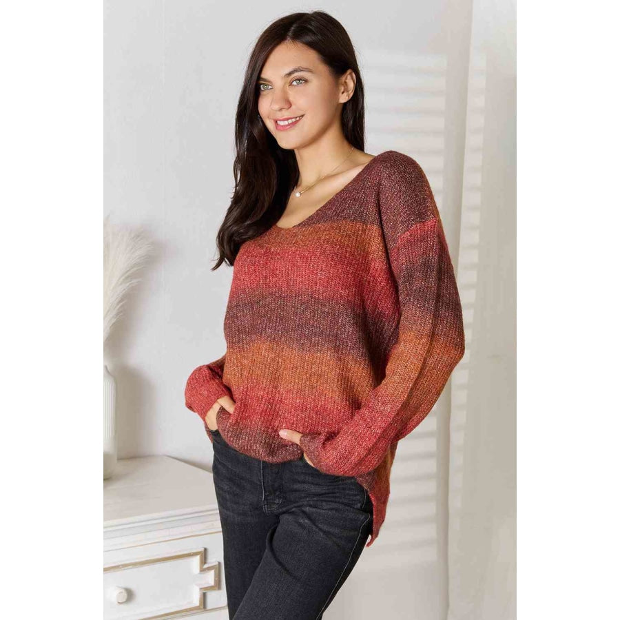 Gradient V-Neck Sweater Clothing