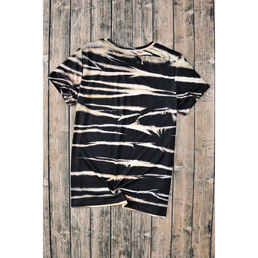 Graphic Round Neck Short Sleeve T-Shirt Apparel and Accessories