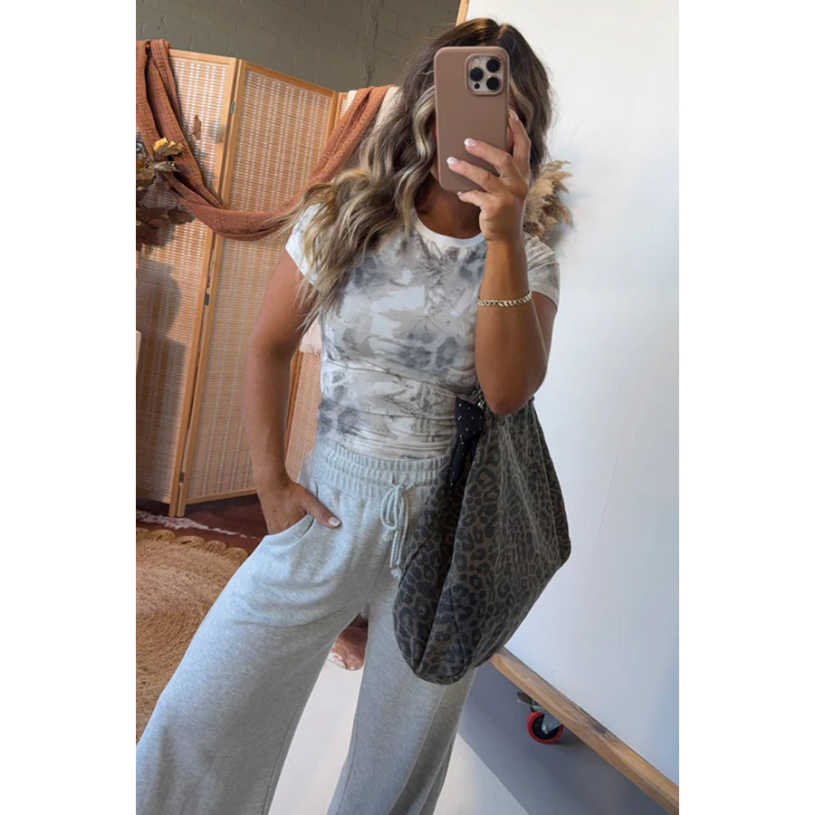 Gray Abstract Woodland Print Slim Fitted T Shirt Tops/Tops & Tees