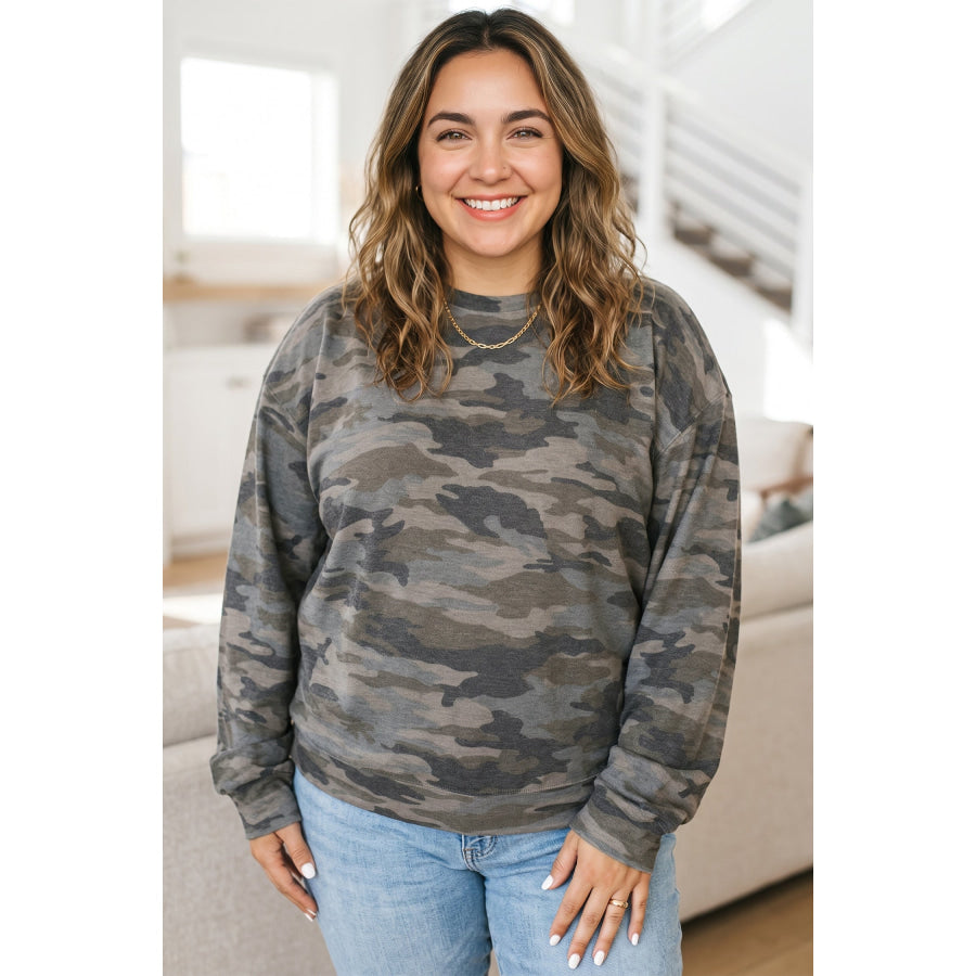 Green Camo Print Long Sleeve Plus Size Blouse Size/Plus Tops/Plus Tops