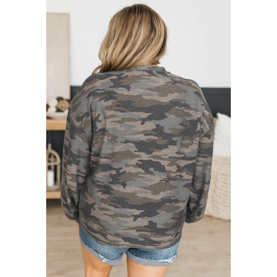 Green Camo Print Long Sleeve Plus Size Blouse Size/Plus Tops/Plus Tops