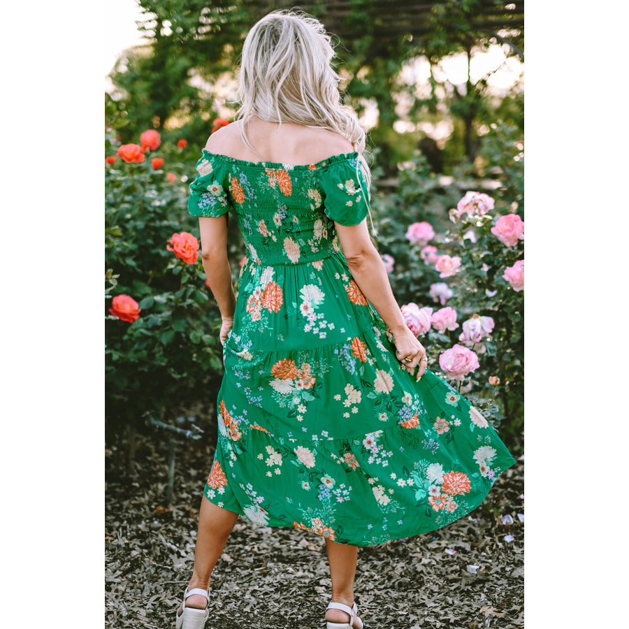 Green Floral Print Bubble Sleeve Smocked Tiered Midi Dress Dresses/Floral Dresses