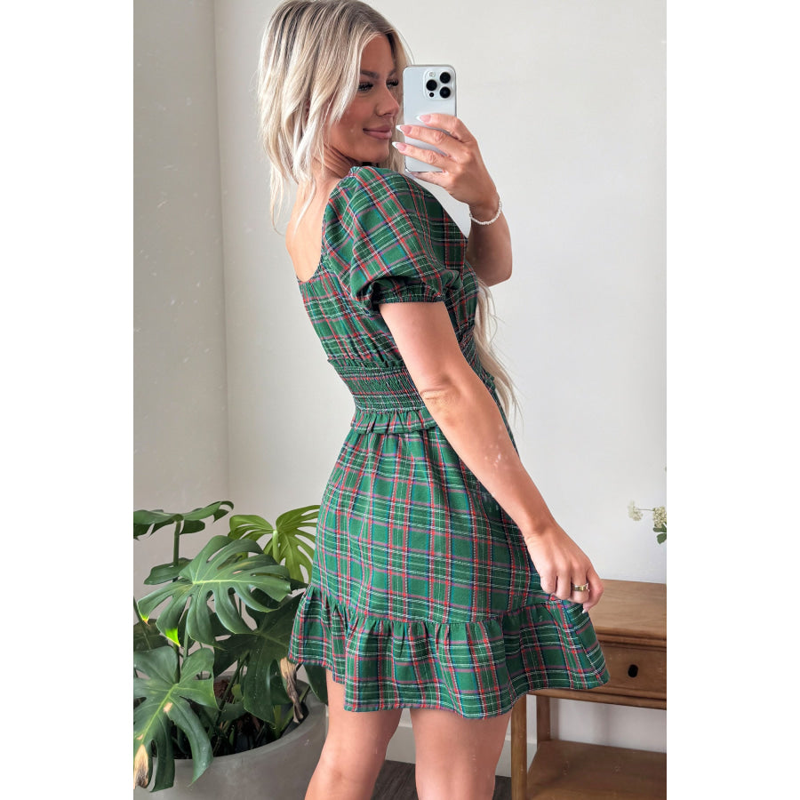 Green Plaid Shirred U Neck Short Sleeve Mini Dress Dresses/Mini Dresses
