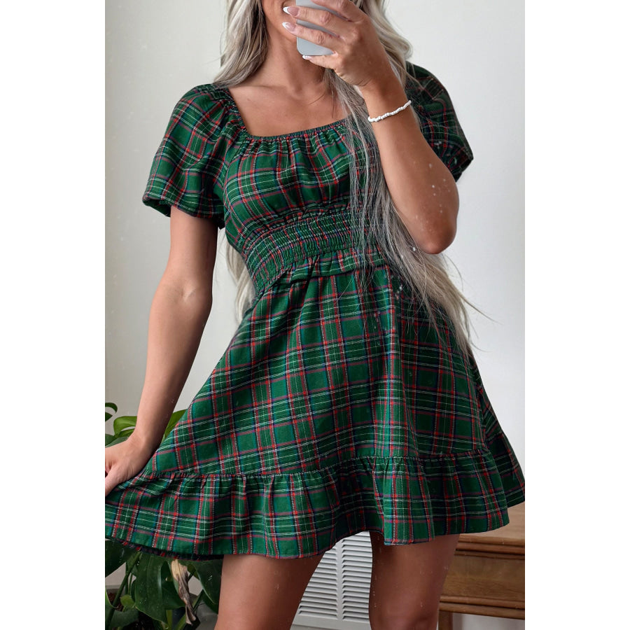 Green Plaid Shirred U Neck Short Sleeve Mini Dress Dresses/Mini Dresses